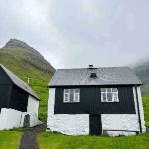 Kunoy: Summer house