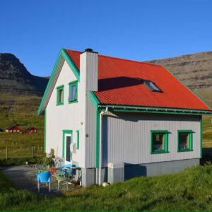 4 bedrooms house on Svínoy island.